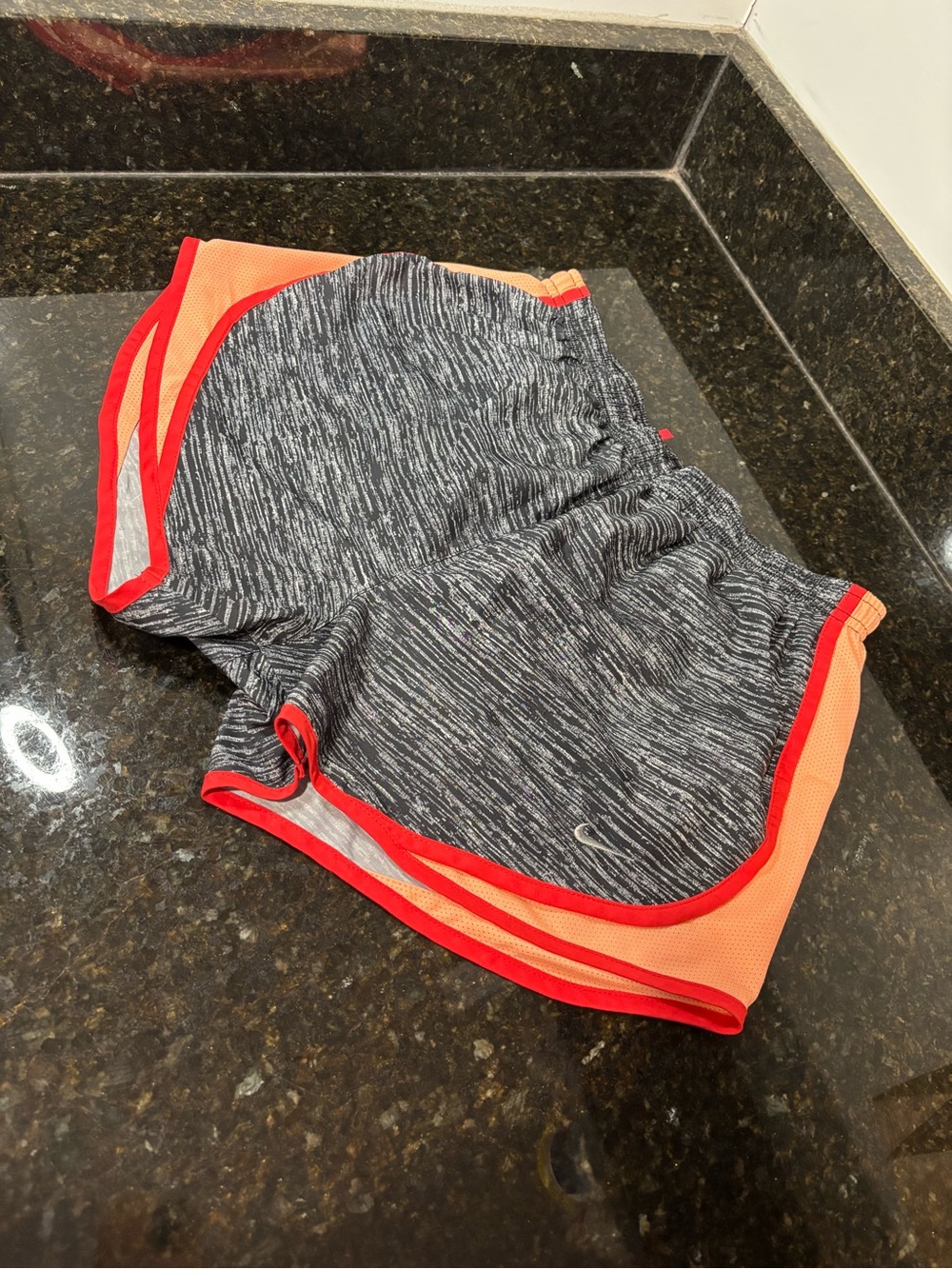 NIKE Tempo Shorts Athletic Grey Space-Dye Shorts with Coral Trim